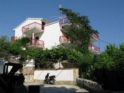 фото отеля Apartments Ana Trogir