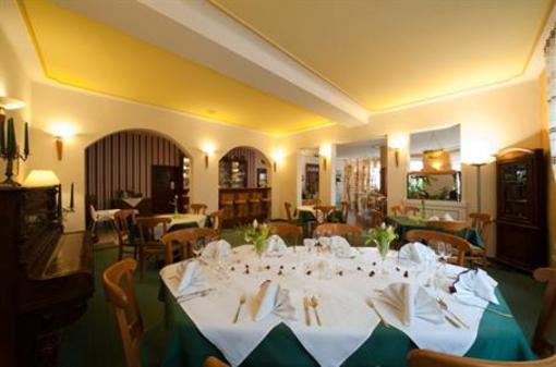 фото отеля Hotel Stadt Neustadt an der Orla