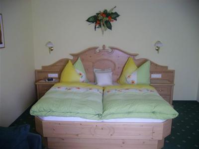 фото отеля Fruhstuckspension Sunnhausl