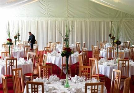 фото отеля Sprowston Manor Hotel Norwich