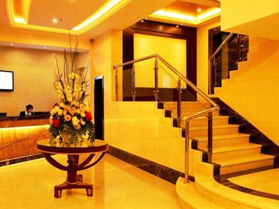 фото отеля Green Tree Inn Guiyang Shifu Road Hotel