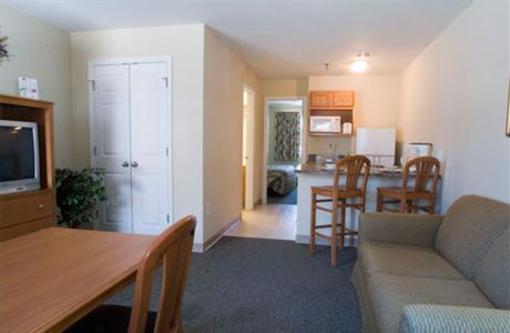 фото отеля Home Away Extended Stay Studios Hixson