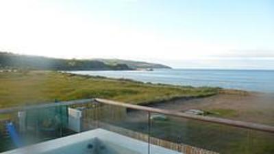 фото отеля Ard na Grena Beach House B&B