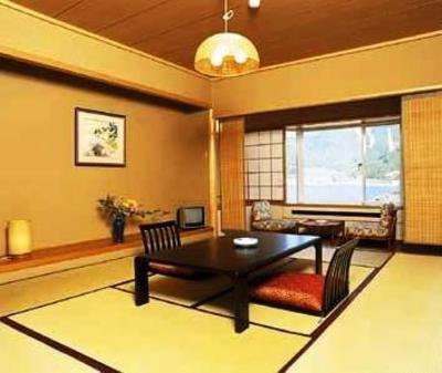 фото отеля Kawaguchiko Hotel