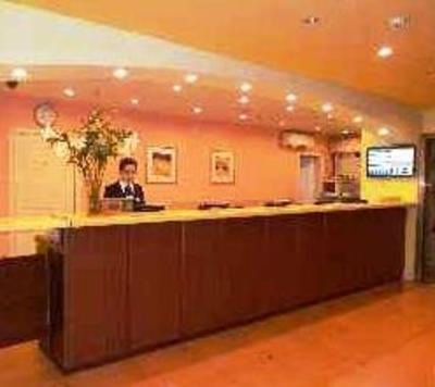 фото отеля Home Inn (Qingdao Taipingjiao)