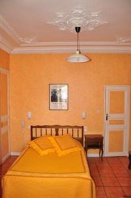 фото отеля Hotel Select Salon-de-Provence