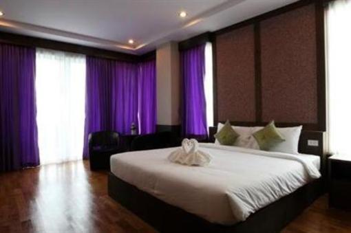 фото отеля The Sand Beach Pattaya