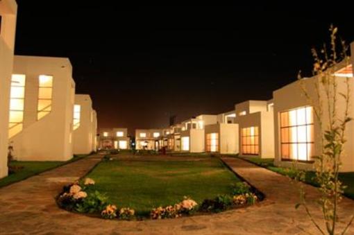 фото отеля Marina Serena Centro Turistico
