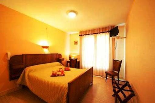 фото отеля Hotel Chez Germaine