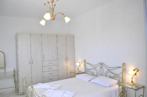 фото отеля Hotel Christianna Ampelas