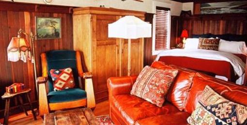 фото отеля Nick's Cove & Cottages