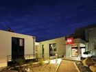 фото отеля Ibis Guingamp Hotel Ploumagoar