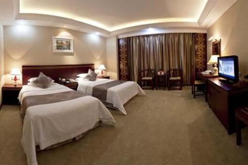 фото отеля Bliss International Hotel