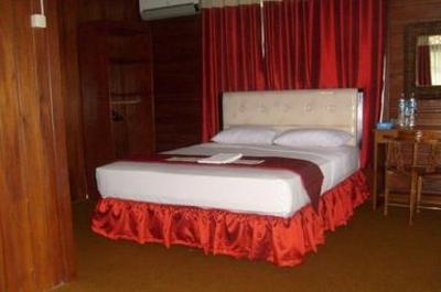фото отеля Golden Lake Resort Manado