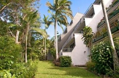 фото отеля Palm Court Apartments Noosa