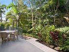 фото отеля Palm Court Apartments Noosa