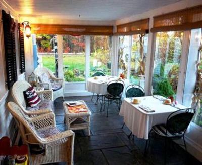фото отеля Holiday Guest House Bed & Breakfast