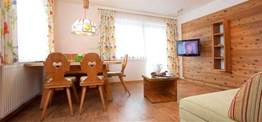 фото отеля Haus Kristall Serfaus