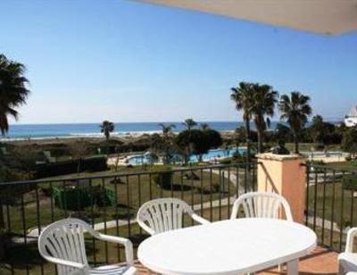 фото отеля Apartamentos Puerto Zahara Tarifa
