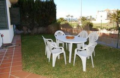 фото отеля Apartamentos Puerto Zahara Tarifa