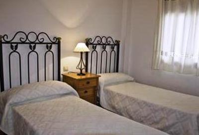 фото отеля Apartamentos Puerto Zahara Tarifa