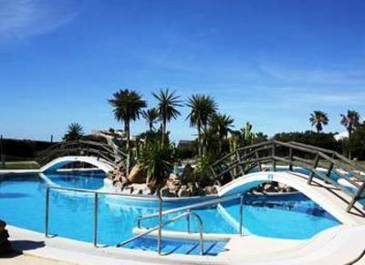 фото отеля Apartamentos Puerto Zahara Tarifa