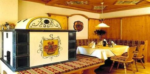 фото отеля Hotel Garni Ferienhof Mayrhofen