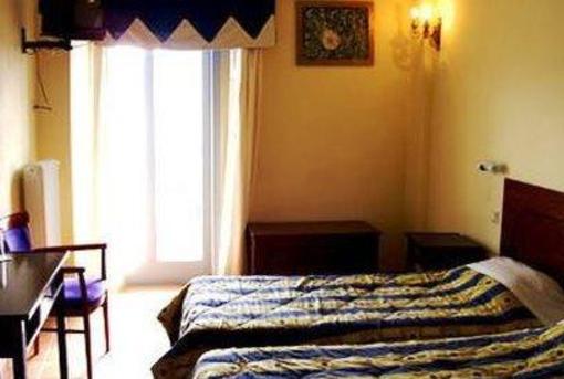 фото отеля Lecadin Hotel Karpenisi