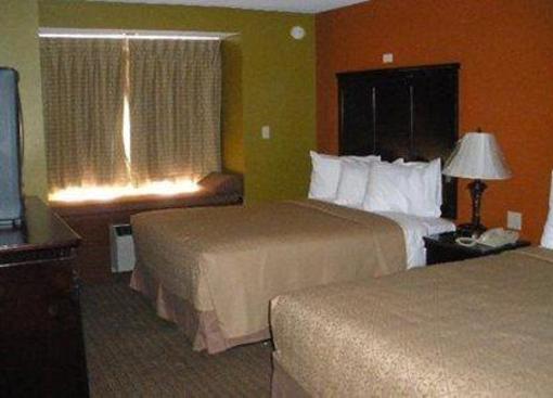 фото отеля Quality Inn - Farmington