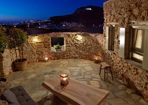 фото отеля Themonies Luxury Suites
