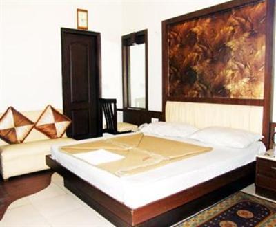 фото отеля Hotel Maanvi