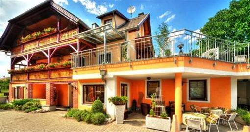 фото отеля Familienpension Linder Seeboden