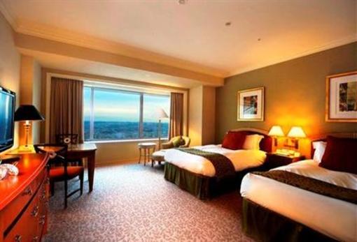 фото отеля Yokohama Royal Park Hotel