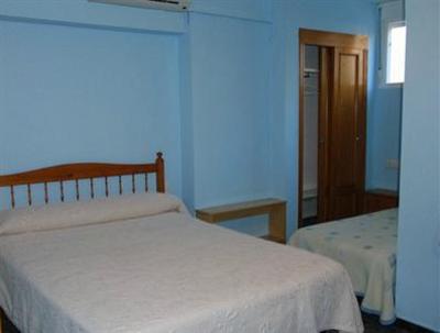 фото отеля Hostal Pension Castellana Cullera