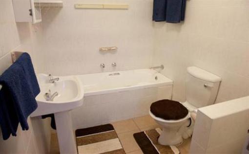 фото отеля Clinch Self Catering