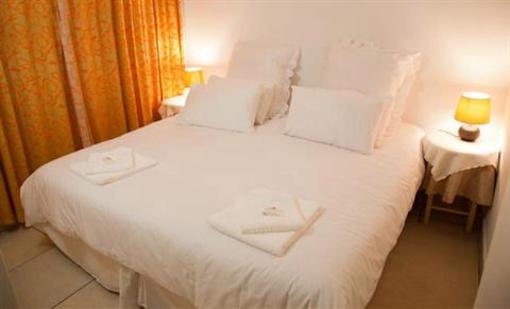 фото отеля Clinch Self Catering