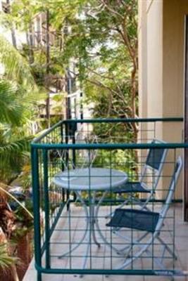фото отеля Peninsular Apartments Darwin