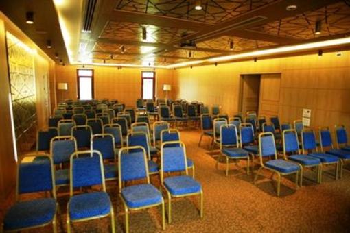 фото отеля Iksir Resort Town Daday