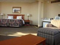 Magnuson Grand Hotel