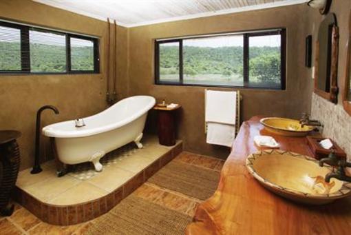 фото отеля Kariega River Lodge
