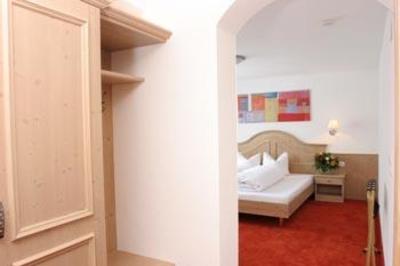 фото отеля Haus Zangerl Apartment Sankt Anton am Arlberg