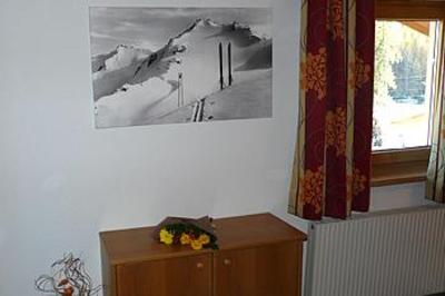 фото отеля Haus Zangerl Apartment Sankt Anton am Arlberg