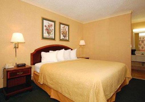 фото отеля Quality Inn Richmond Hill
