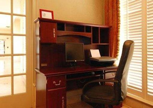 фото отеля Quality Inn Richmond Hill