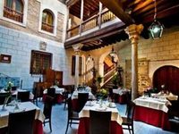 Hotel Condes De Castilla