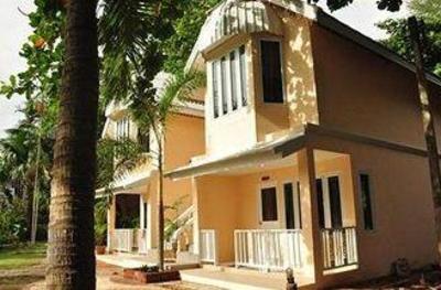 фото отеля Plumeria Hidaway Resort