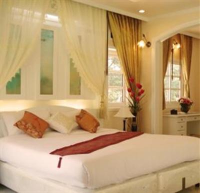 фото отеля Plumeria Hidaway Resort