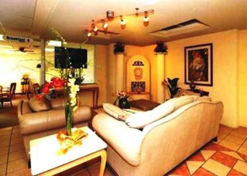 фото отеля Rodeway Inn & Suites Arlington