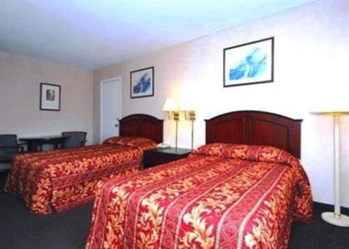 фото отеля Rodeway Inn & Suites Arlington