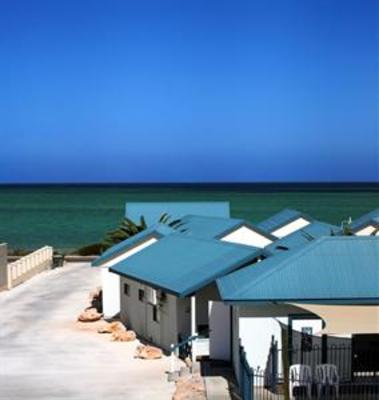 фото отеля Oceanside Village